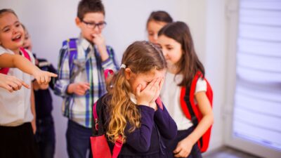 KTO Karatay Üniversitesi’nden Dr. Öğr. Üyesi Yasemin Yüzbaşıoğlu, akran zorbalığının