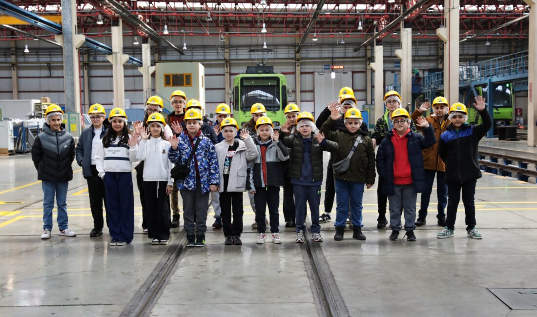 Bursa Büyükşehir Belediyesi’nin “Yarıyıl Şenliği” kapsamında BURULAŞ’ta düzenlenen programda 6-9.