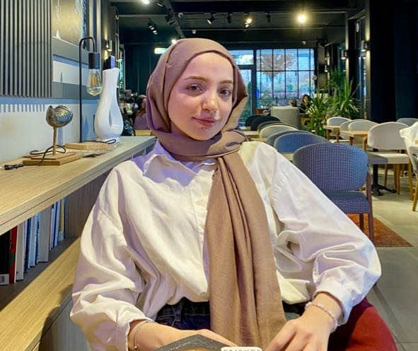 Nazire Güraslan