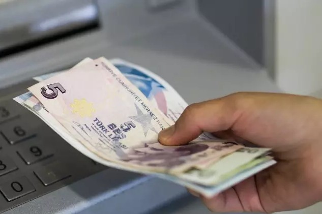 Sosyal Güvenlik Kurumu, emekliler ile hak sahiplerine yönelik “fark tutarlarının”