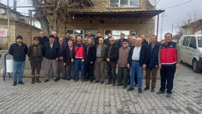 Beyşehir İlçe Tarım ve Orman Müdürlüğü, Emen Mahallesi’nde yetiştiricilerle buluşarak