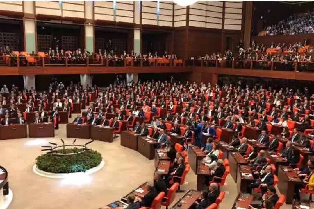Bursa Milletvekili Cemalettin Kani Torun'un AK Parti'ye katılmasıyla Türkiye Büyük