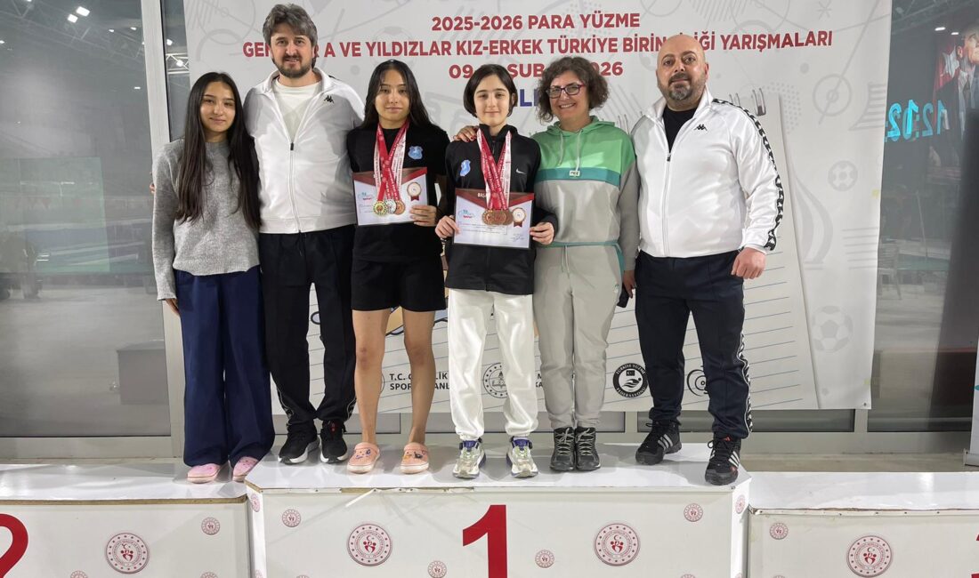 1854 Akşehir Belediye Spor Kulübü sporcuları Şeyda Yıldırım ve Elif
