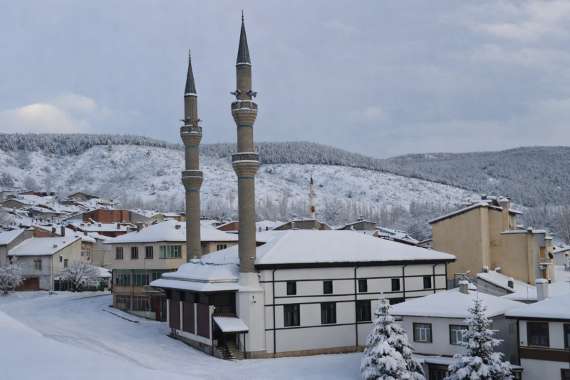 Konya’nın Derbent ilçesinde “Büyük Cami/Ulu Cami” adıyla bilinen ibadet yapısı,