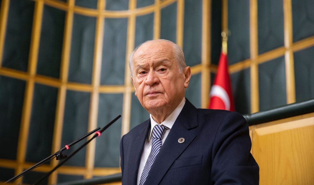 Milliyetçi Hareket Partisi Genel Başkanı Devlet Bahçeli, Berat Kandili dolayısıyla