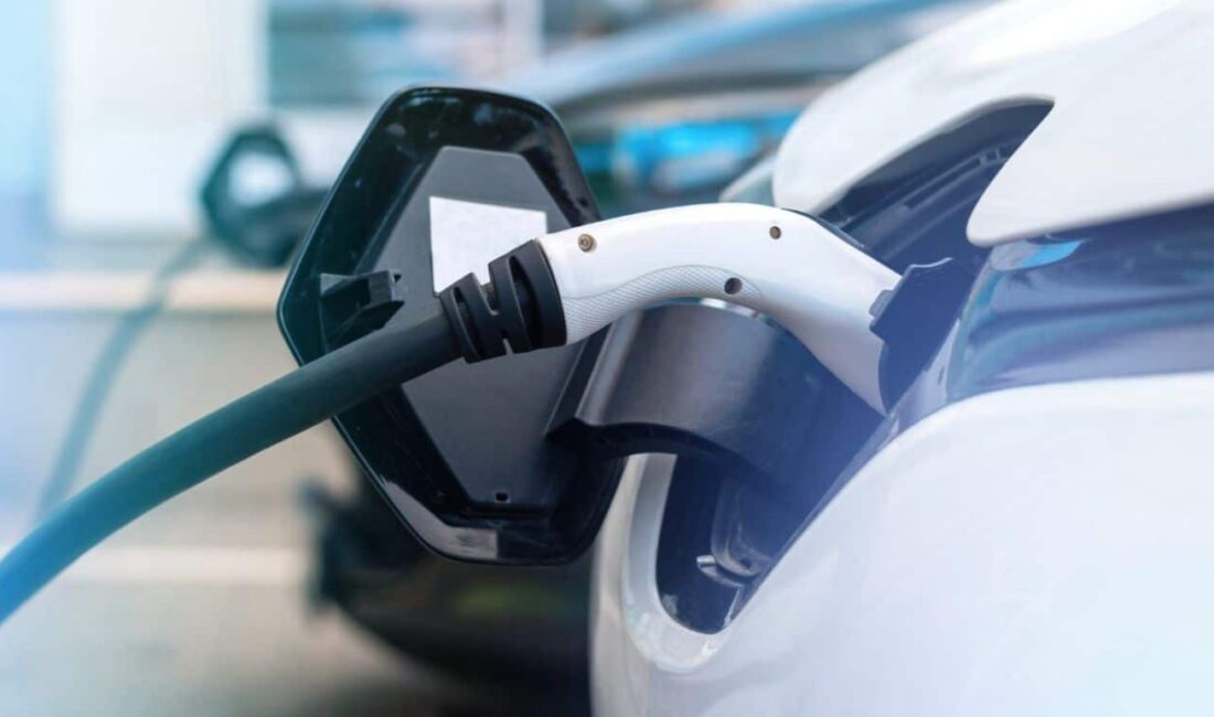 Türkiye’de eylül ayında elektrikli araçlara 3 milyon 152 bin 733