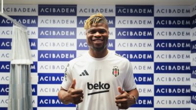 Beşiktaş, Premier Lig ekibi Wolverhampton forması giyen Emmanuel Agbadou ile