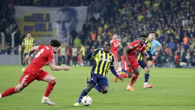 Fenerbahçe, UEFA Avrupa Ligi eleme turu play-off ilk maçında Kadıköy’de