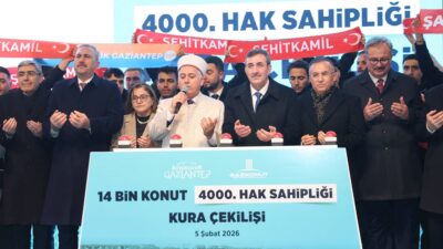 Cumhurbaşkanı Yardımcısı Cevdet Yılmaz, Gaziantep Büyükşehir Belediyesi’nin Gazi Konut aracılığıyla