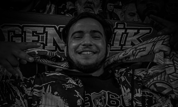 Ziraat Türkiye Kupası’nda oynanan Kocaelispor–Beşiktaş maçında tribünden düşerek yaralanan Kocaelispor