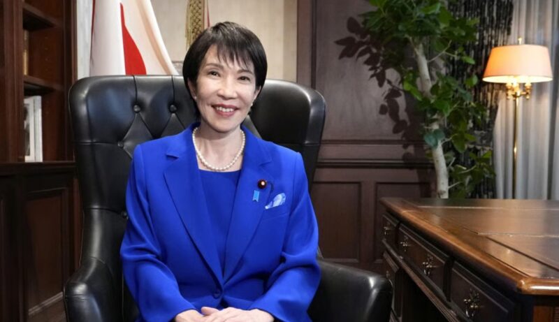 Japonya’da erken genel seçimlerden, ülke tarihine geçecek bir sonuç çıktı.