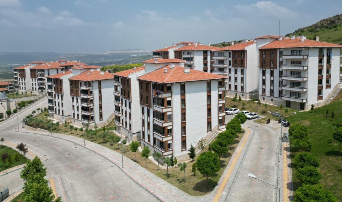 Çevre, Şehircilik ve İklim Değişikliği Bakanı Murat Kurum, Yüzyılın Konut