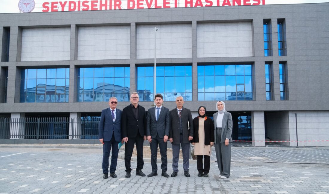 Seydişehir Belediye Başkanı Hasan Ustaoğlu, yapımı tamamlanan yeni hastane binasında