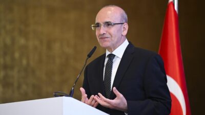 Hazine ve Maliye Bakanı Mehmet Şimşek, Türkiye ekonomisinin 2026 yılının
