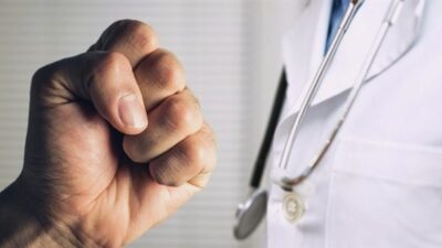 Sahim-SEN Genel Başkanı Özlem Akarken, kamu kurumları ve görev başındaki