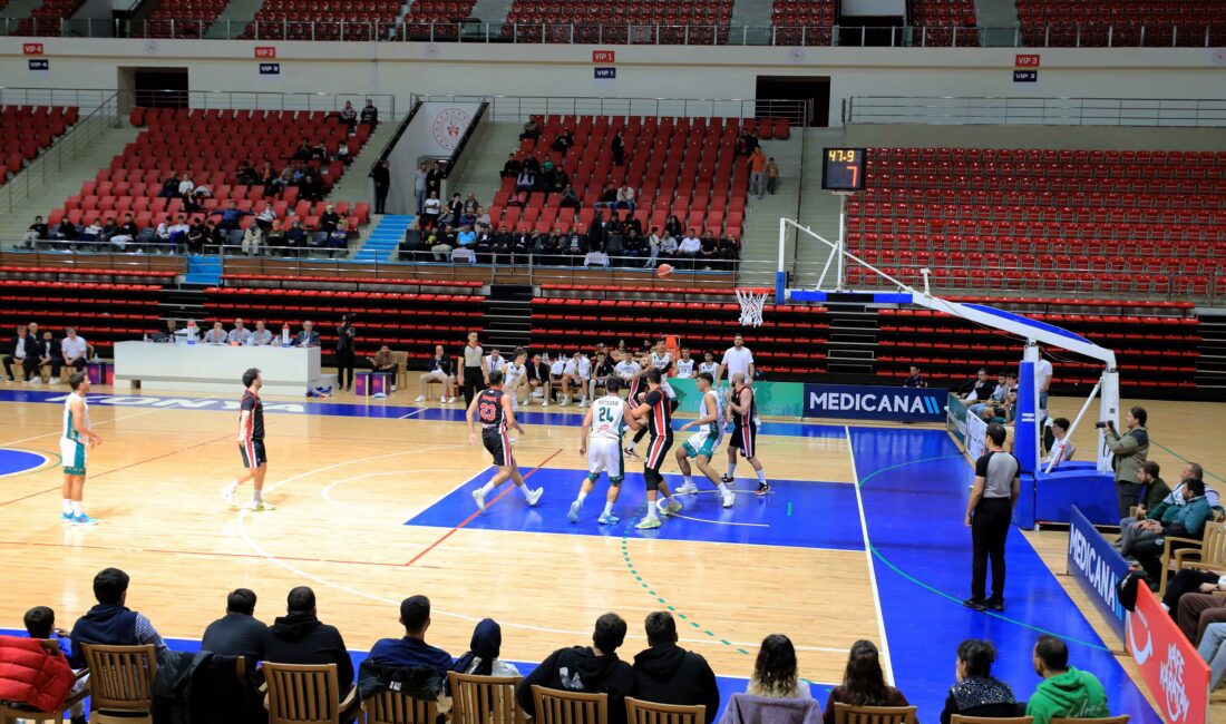 TB2L’de mücadele eden Karatay Belediyespor Basketbol A Takımı, normal sezonun