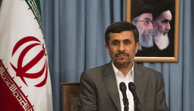 İran medyası, Mahmud Ahmedinejad’ın ABD-İsrail’in Tahran’a yönelik saldırılarında hayatını kaybettiğini