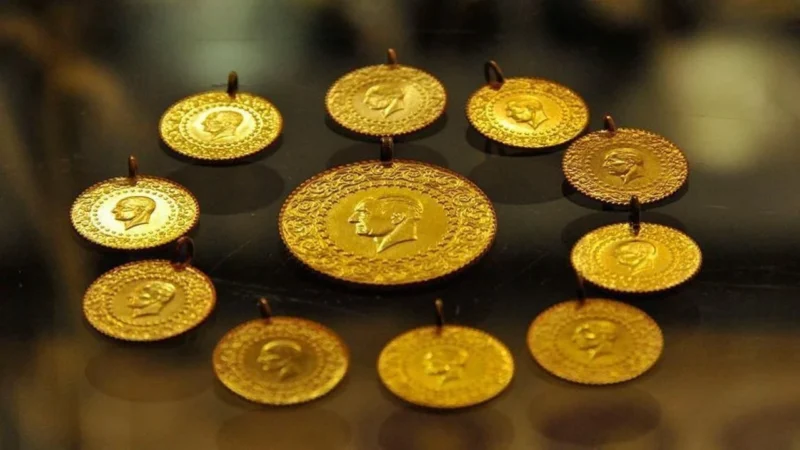 Altın fiyatları haftanın son işlem gününde yükselse de, haftalık bazda