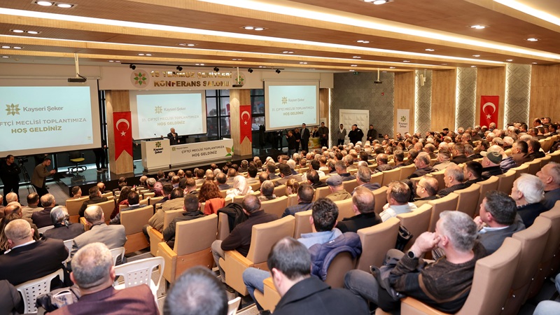 Kayseri Şeker’in 31. Çiftçi Meclisi, yoğun katılımla 15 Temmuz Şehitleri