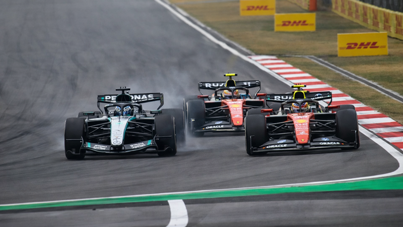 Formula 1 Çin Grand Prix’sinde Mercedes pilotu Kimi Antonelli kariyerinin