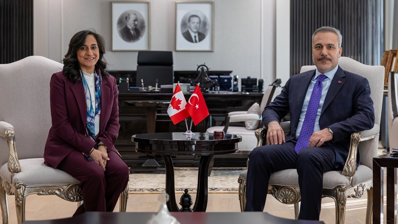 Dışişleri Bakanı Hakan Fidan, Kanada Dışişleri Bakanı Anita Anand ile