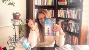 Zeynep Kesler Özdoğan’ın Ceres Yayınları’ndan çıkan yeni romanı “Anemonlar”, modern