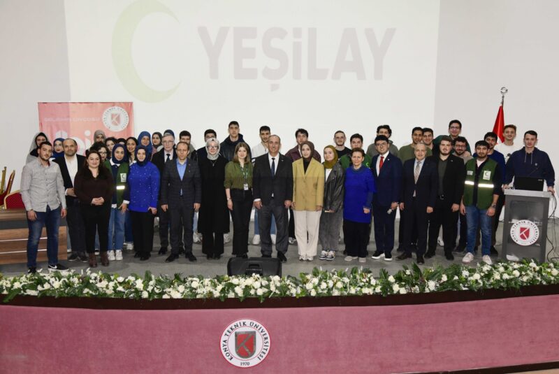 Konya Teknik Üniversitesi (KTÜN) Bilim İletişimi Ofisi’nin düzenlediği “Gençlerle Bağımlılık