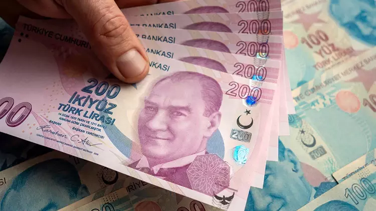 Bankalar, emekli maaş müşterisini kazanmak için promosyon tutarlarını güncellerken “nakit