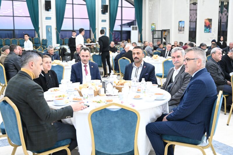 Seydişehir Belediye Başkanı Hasan Ustaoğlu, sivil toplum kuruluşu başkanları ve
