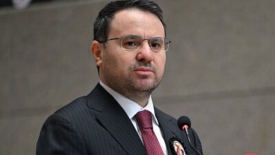Adalet Bakanı Akın Gürlek, sosyal medya hesaplarında gerçek kimlik kullanımını