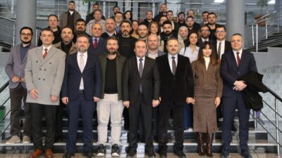 Aksaray Teknopark’ta düzenlenen istişare toplantısında yönetim ile firma temsilcileri bir