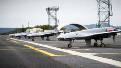 Baykar’ın geliştirdiği K2 kamikaze İHA ve “Sivrisinek” dolanan mühimmat, Keşan’daki