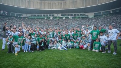 Bursaspor, Nesine 2. Lig Kırmızı Grup'ta Somaspor'u 5-1 mağlup ederek