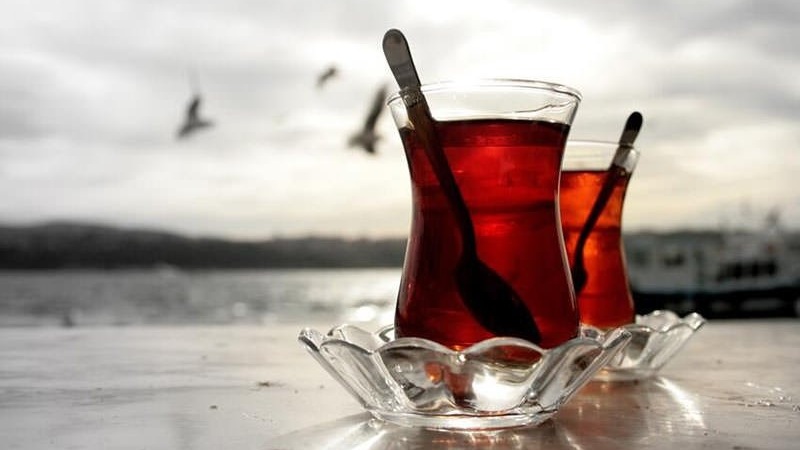 ÇAYKUR, 2026 yaş çay sezonu öncesinde kuru çay fiyatlarına ortalama