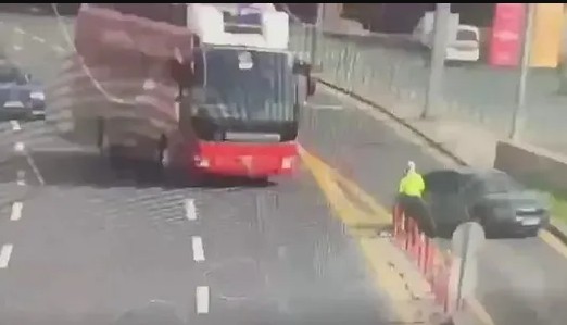 Sanık Gökhan Gülyurt'a "görevi yaptırmamak için direnme" suçundan 7 ay