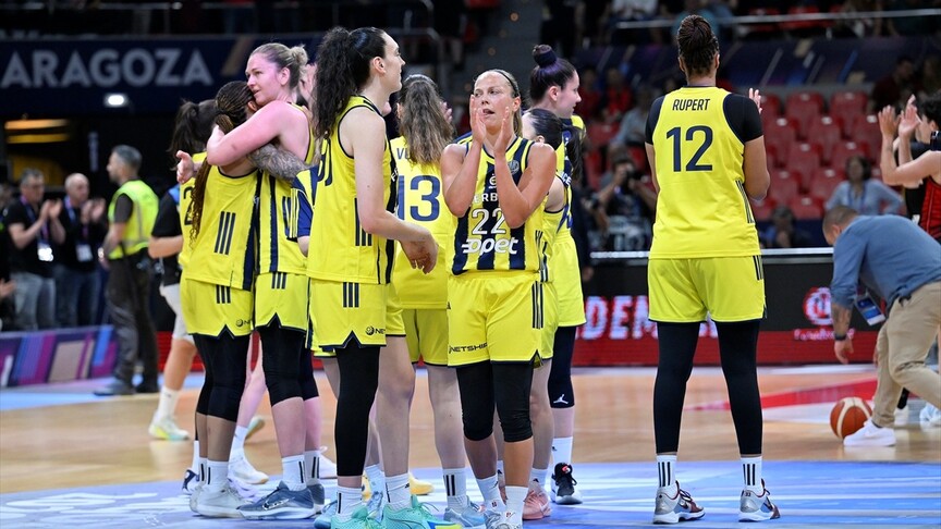 Fenerbahçe Opet, FIBA Kadınlar Avrupa Ligi yarı finalinde İspanya'nın Spar
