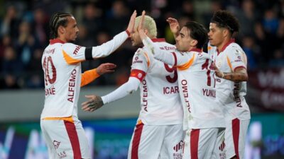 Galatasaray, Süper Lig’in 30. haftasında Gençlerbirliği deplasmanında ilk yarıda bulduğu