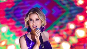 Gülben Ergen, İstanbul konserinde hem performansı hem de “Gırgıriye” müzikali