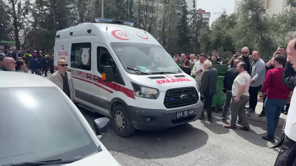 "Kahramanmaraş'ta bir okulda meydana gelen silahlı saldırıda yaralanan vatandaşlarımızdan 11'i