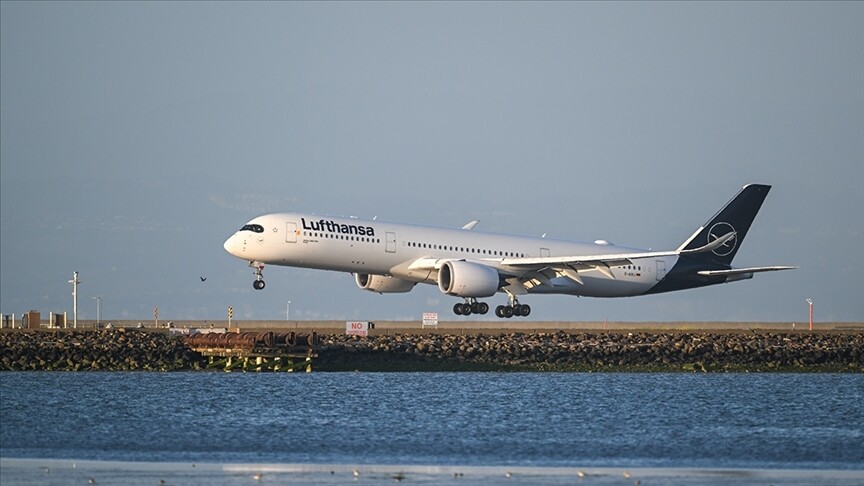 Lufthansa Grubu, artan jet yakıtı maliyetleri nedeniyle ekim ayına kadar