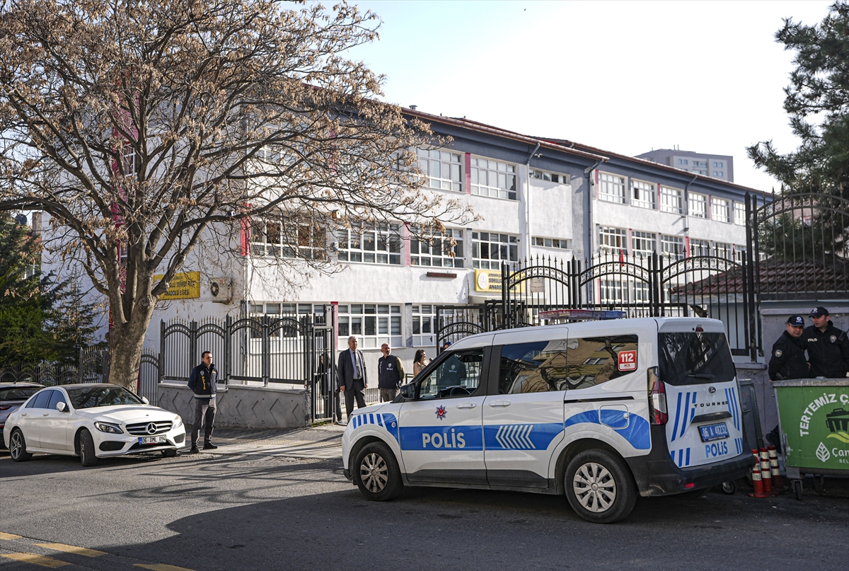 Okullarda yaşanan saldırıların ardından İçişleri Bakanlığı, 81 ilde eğitim kurumları