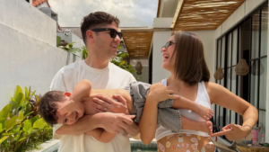 YouTuber Atakan Özyurt ve eşi Selen Özyurt, ikinci bebeklerini beklediklerini