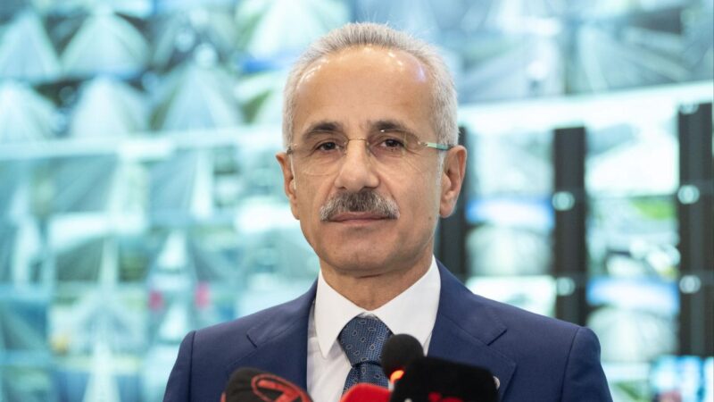Ulaştırma ve Altyapı Bakanı Abdulkadir Uraloğlu, CNN Türk yayınında İran-İsrail