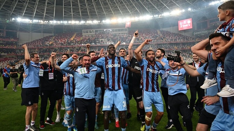 Ziraat Türkiye Kupası finalinde TÜMOSAN Konyaspor'u 2-1 yenen Trabzonspor, 10.