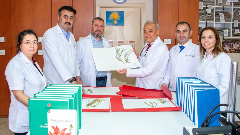 Selçuk Üniversitesi akademisyenleri, TÜBİTAK destekli proje kapsamında Orta Toroslar’da yaptıkları