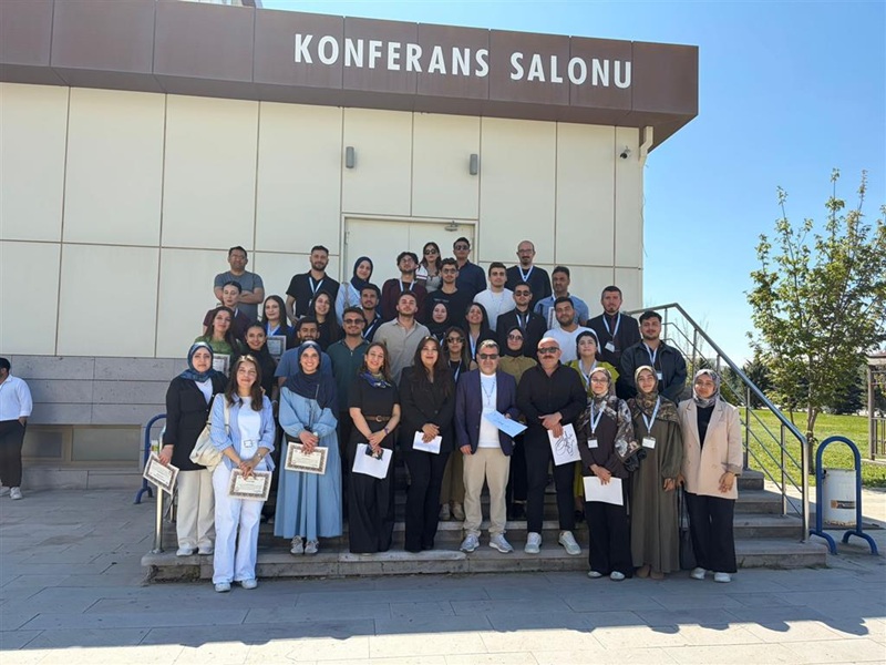 Aksaray Üniversitesinde düzenlenen çalıştayda, özel gereksinimli bireylerin yaşam kalitesini artırmaya