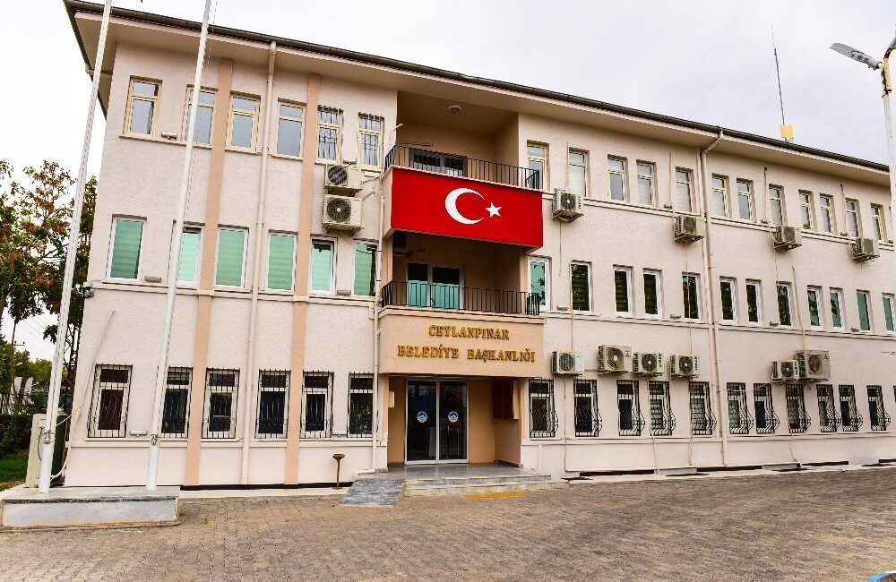 Şanlıurfa’nın Ceylanpınar ilçesinde DEM Partili belediyenin düzenlemeyi planladığı bahar şöleni