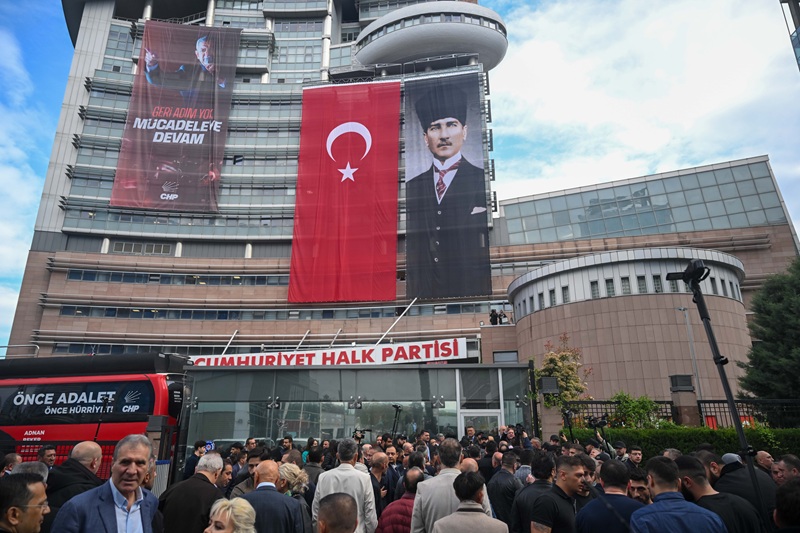 CHP’nin 38. Olağan Kurultayı’nda delegelerin oy iradesine müdahale edildiği iddialarına
