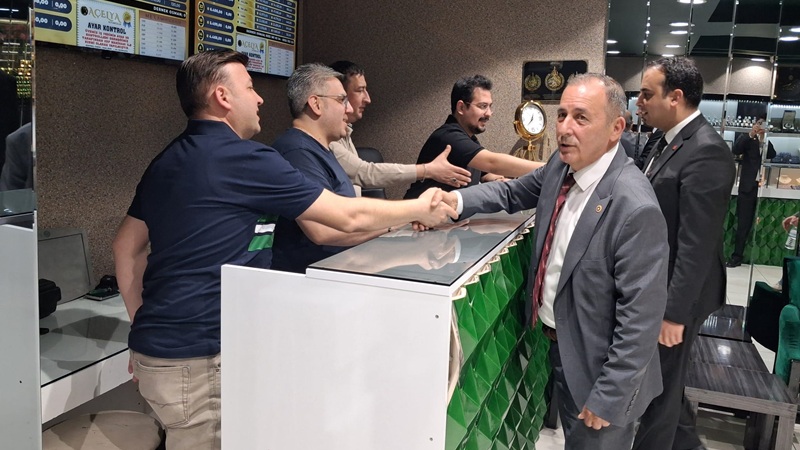 CHP Konya İl Başkanlığı, esnaf ve vatandaş ziyaretleri için saha