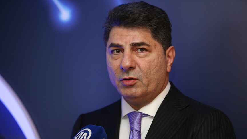 Fenerbahçe’de kongre süreci devam ederken, Aziz Yıldırım lehine adaylıktan çekileceği